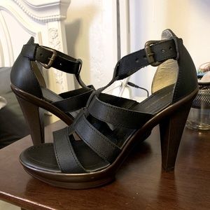 Andrea Heels